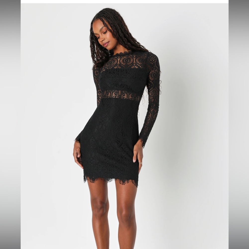 Endless Rose black lace long sleeved dress